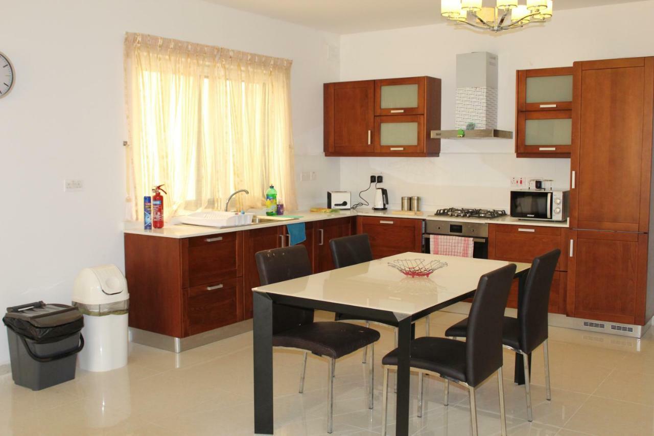 Aurora Apartamento Mellieha Exterior foto